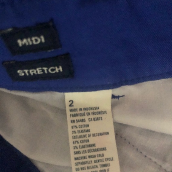 Aeropostale size 2 blue shorts cuffed chino like dress up or down - Picture 4 of 8